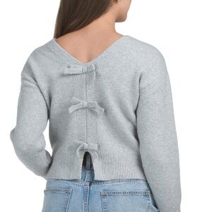 NWOT Absolutely Famous Wear Me Two Ways Bow Sweater Size Large